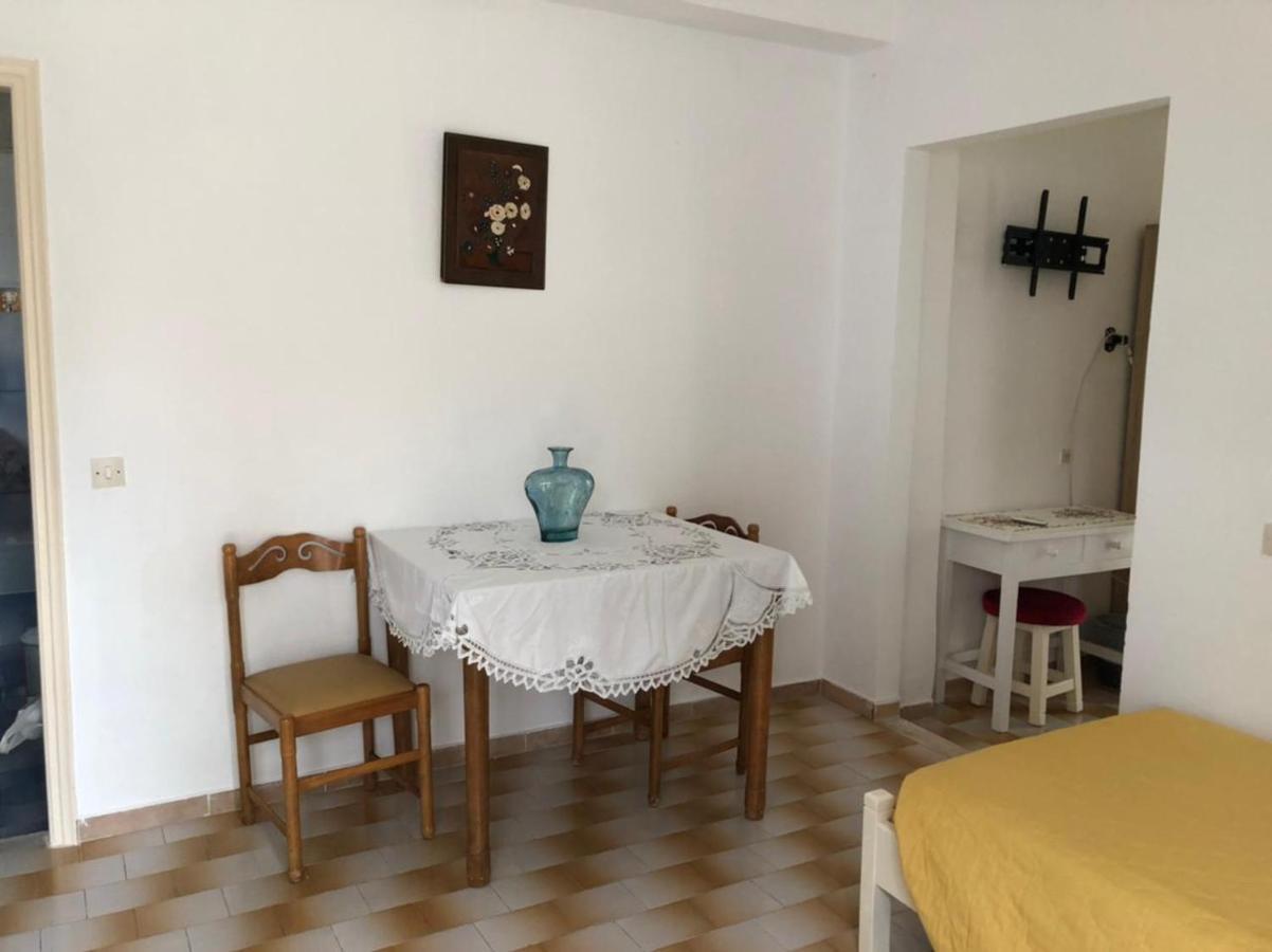 גאוביה Loula'S Apartments מראה חיצוני תמונה
